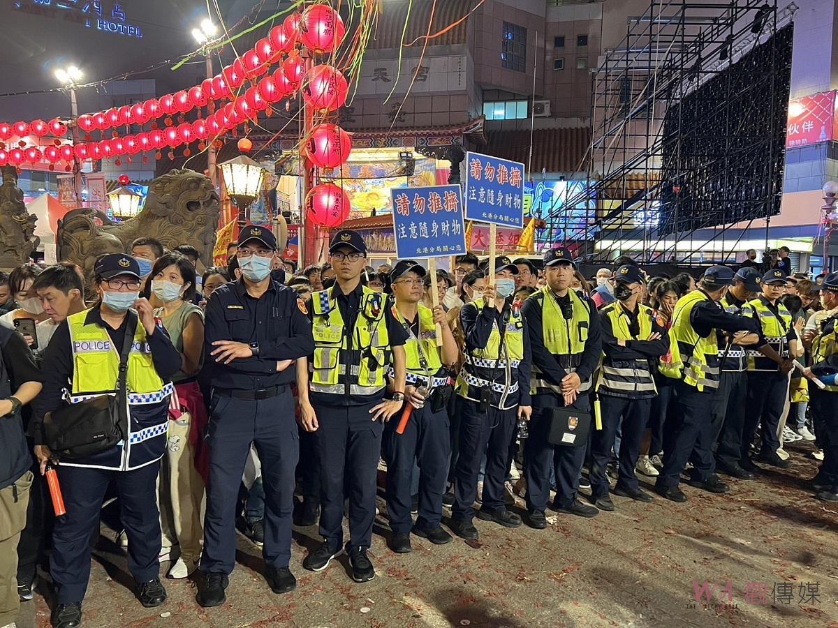白沙屯進香多名兒童與家人走失　警靠這一招找回 - https://www.watchmedia01.com
