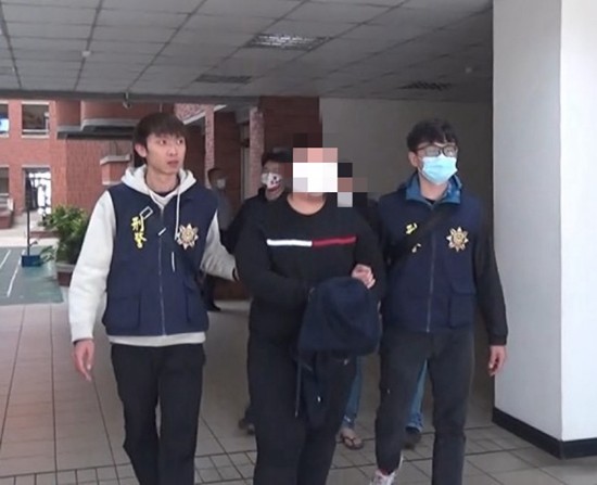 （有影片）／桃園彩虹菸分裝場現身！彰警飛象過河12名毒品販毒嫌犯落網 - https://www.watchmedia01.com