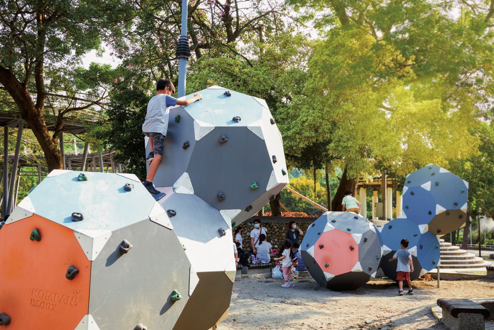 兒童節假期去哪玩? 台中美樂地公園景點、特色遊戲場超FUN電 - https://www.watchmedia01.com