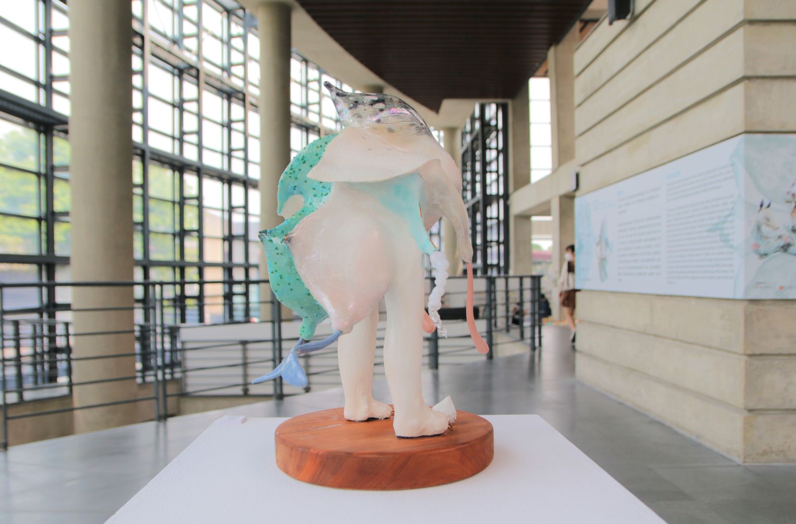 開啟飛航觀展模式　新銳獎首獎陳芍伊個展陶博館登場 - https://www.watchmedia01.com