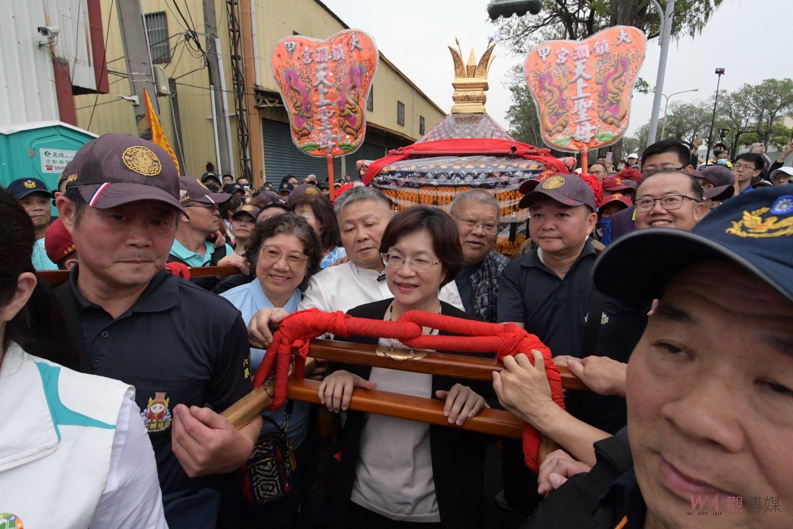 （有影片）／大甲媽祖遶境彰化抵達延誤五個半小時　因遶境人潮特別多 - https://www.watchmedia01.com