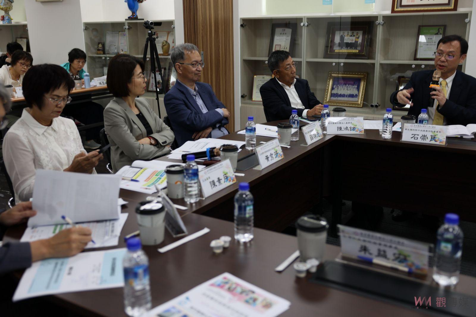 聽取基層醫療心聲 立法院衛環會實地考察彰化地區醫療資源 - https://www.watchmedia01.com