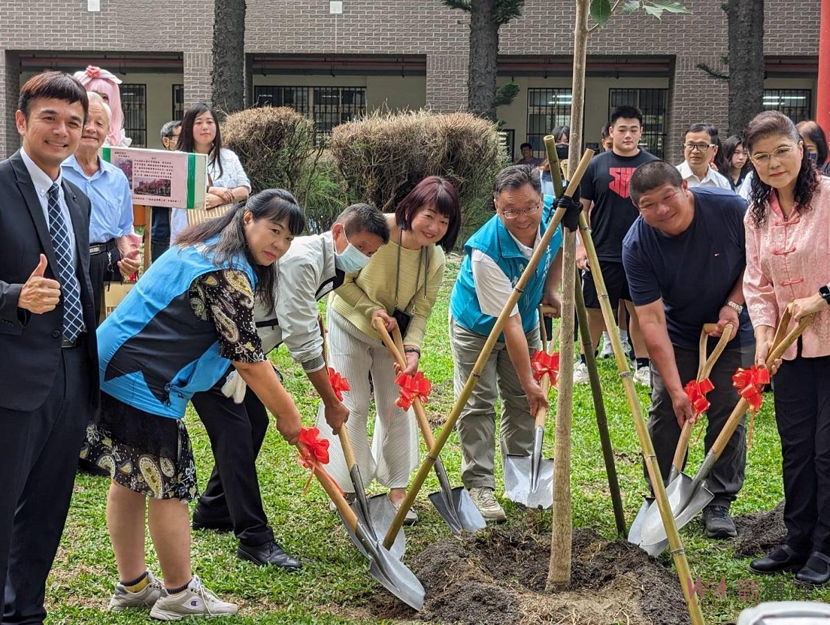 土庫商工55週年校慶園遊會 「土商55，榮耀幸福」慶典熱鬧登場 - https://www.watchmedia01.com