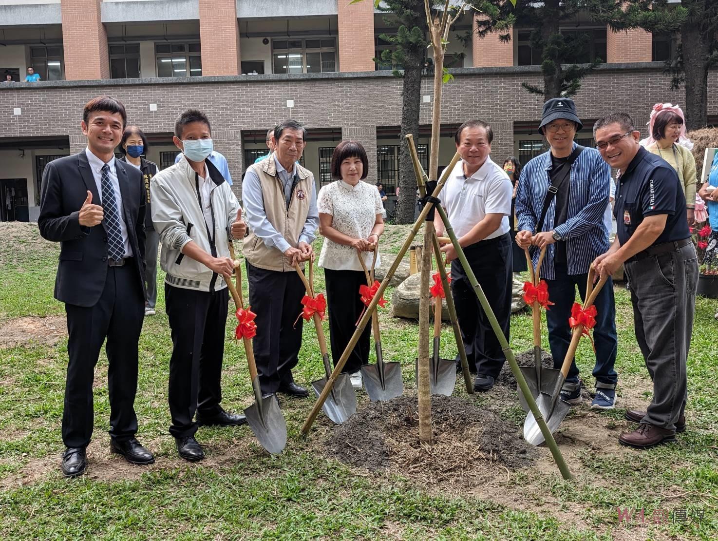 土庫商工55週年校慶園遊會 「土商55，榮耀幸福」慶典熱鬧登場 - https://www.watchmedia01.com