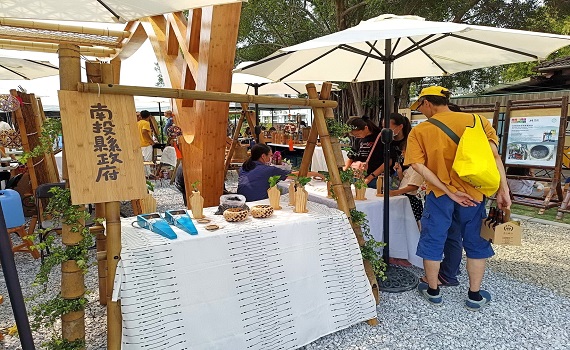 歷史建築 草鞋墩雅舍 之首場市集活動 - https://www.watchmedia01.com