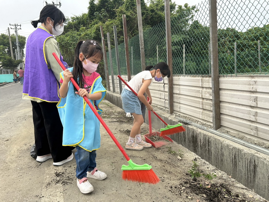 救國團埔心鄉團委會發起清淨家園 明聖國小校長張富凱帶著師生踴躍參與 - https://www.watchmedia01.com