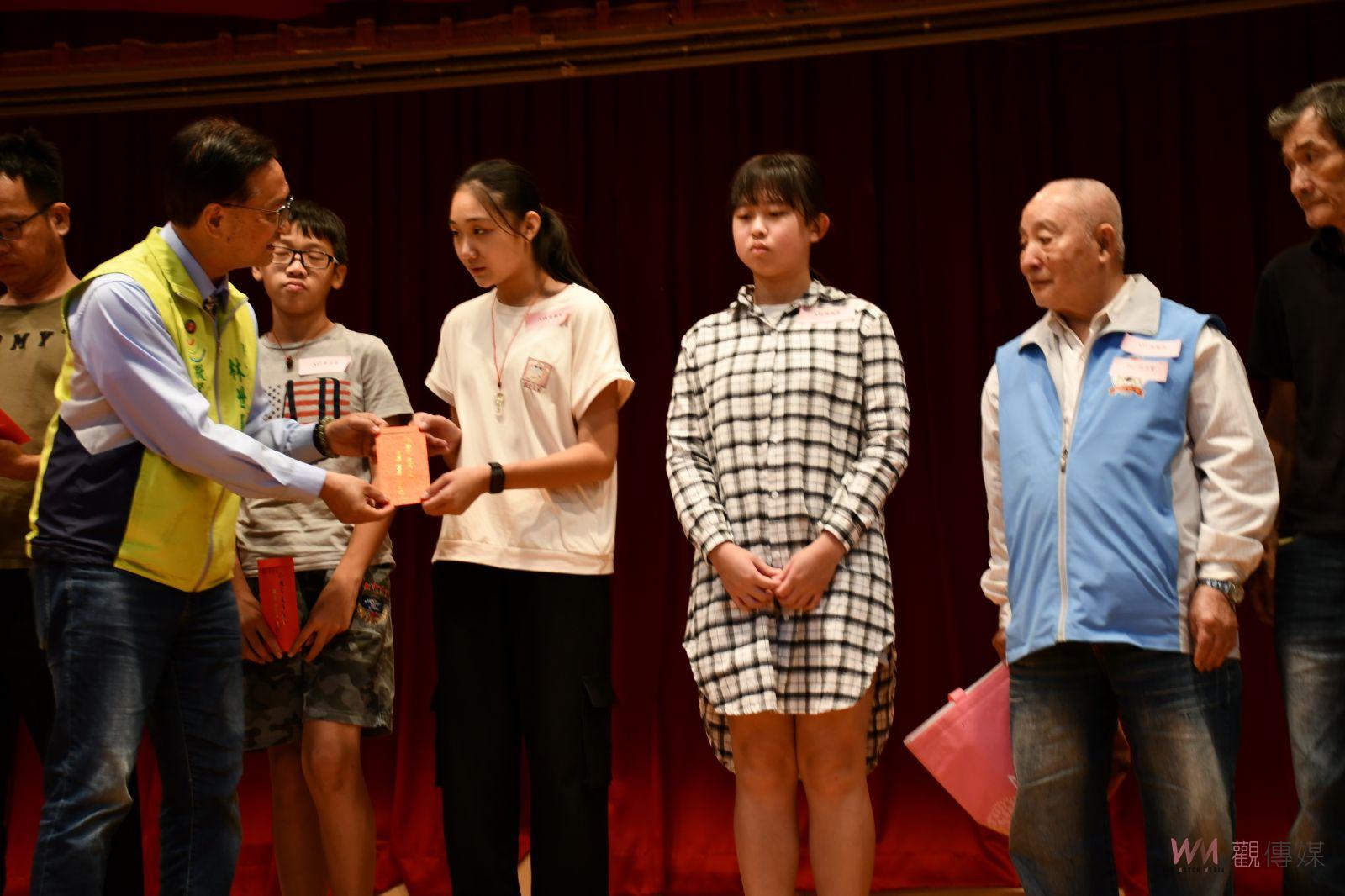 （有影片）／護航低收入戶子女成長之路　彰化市公所頒發教育補助　 - https://www.watchmedia01.com