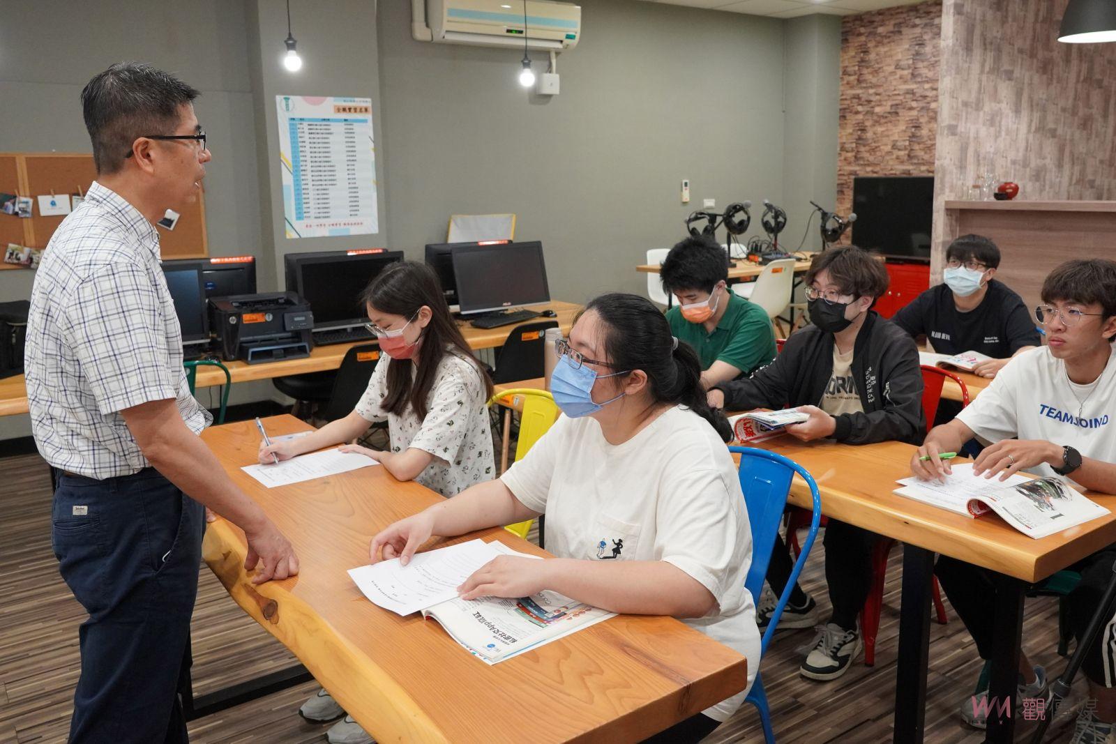 （有影片）／大葉大學會計資訊學系學生組成納稅服務隊　助民眾綜合所得稅申報 - https://www.watchmedia01.com