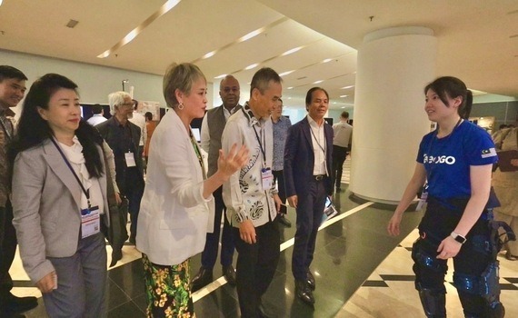 中醫大附醫攜手緯創醫學、慧誠智醫新南向計畫　馬國展示台灣醫療成果 - https://www.watchmedia01.com