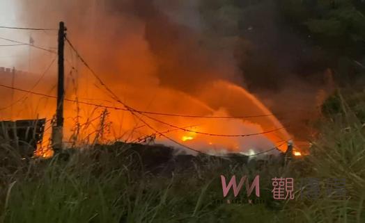 三界埔豬舍暗夜火警延燒 消防人員上午救出70老翁脫困 - https://www.watchmedia01.com
