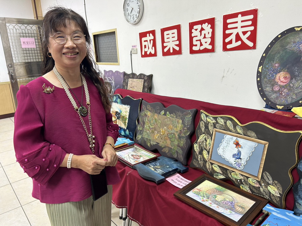 彰化縣商業會彩繪工藝進階班結訓 楊秀椿師生精品創作被看見 - https://www.watchmedia01.com