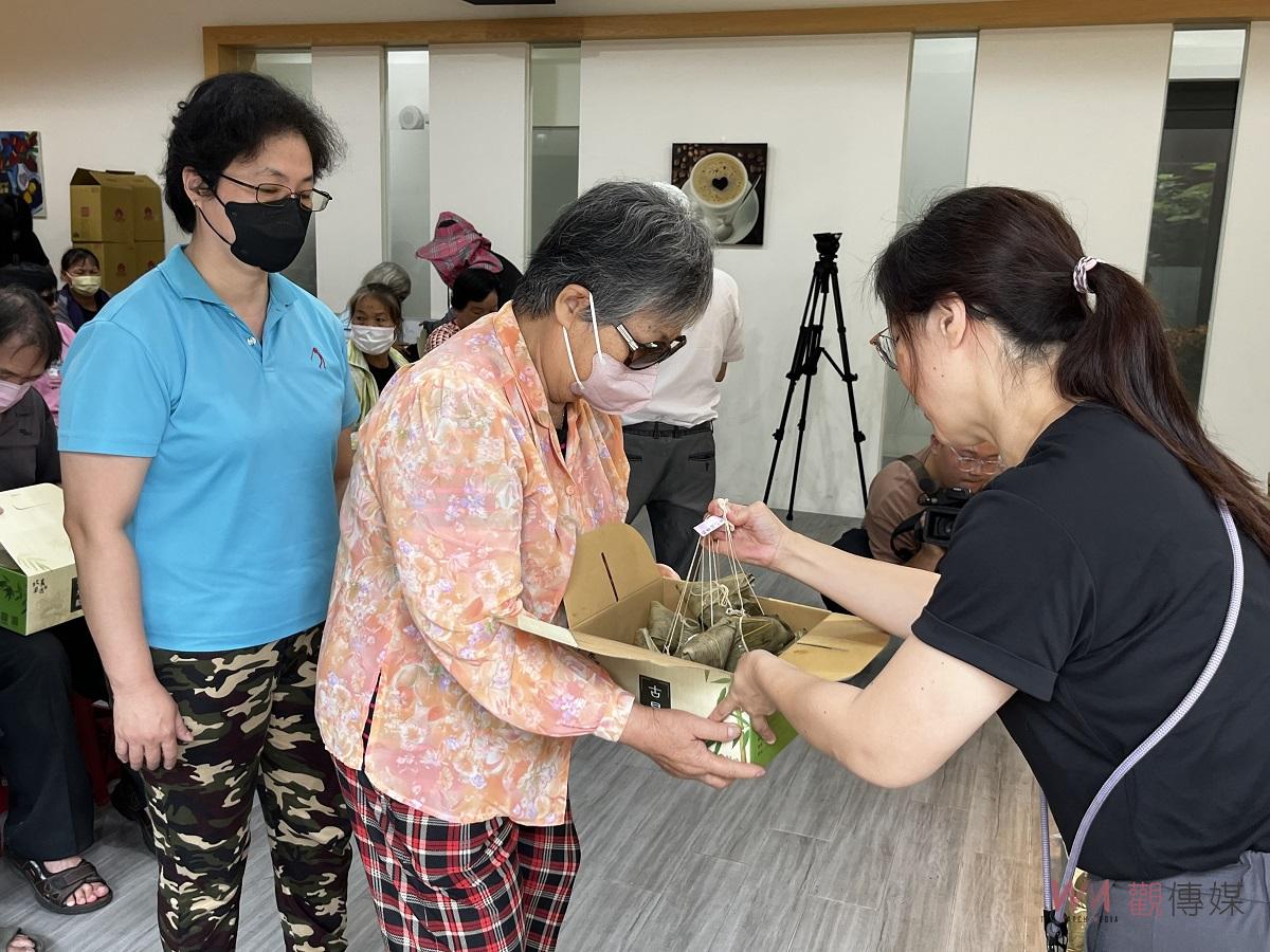 珍饈素食猴頭菇粽贈雲林家扶 海線服務家庭喜迎端午佳節 - https://www.watchmedia01.com