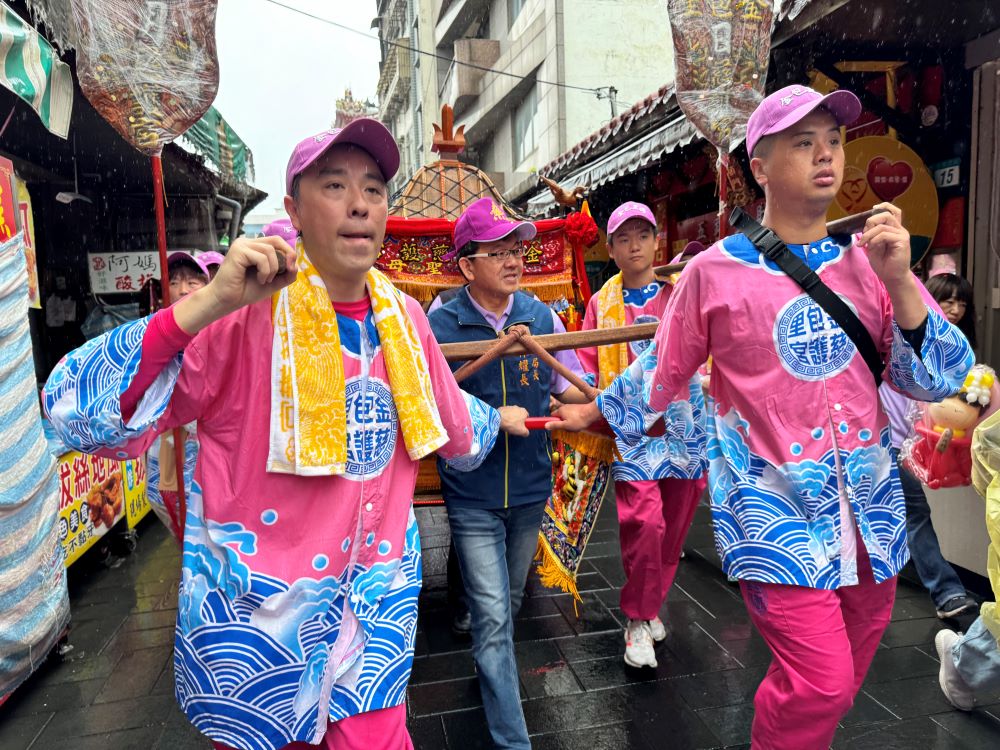 北海岸傳奇媽祖文化祭　隨行信眾護送金包里二媽回野柳媽祖洞 - https://www.watchmedia01.com