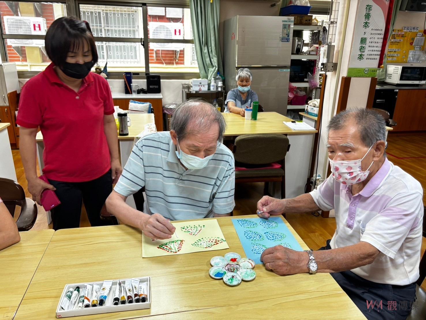 （有影片）／手繪粽子迎端午　彰化榮家日照中心長輩創造力大爆發 - https://www.watchmedia01.com