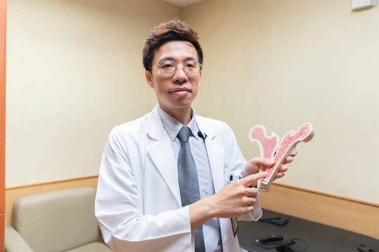 嘉義長庚推骨鬆肌少症智慧聯合照護網守護嘉縣民 - https://www.watchmedia01.com