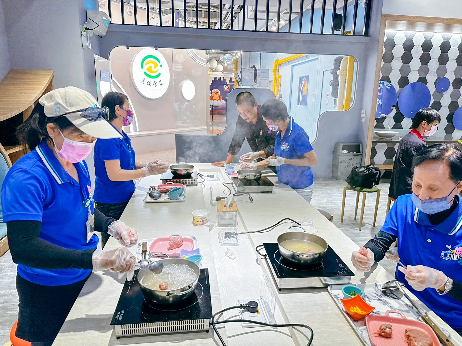 嘉楠食品堅持食安 成立台灣第一家貢丸觀光工廠 邀親子暑期同樂 - https://www.watchmedia01.com
