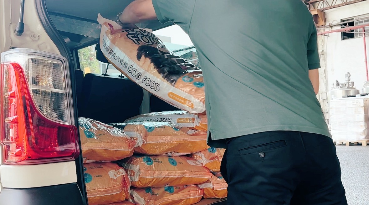 拯救浪浪刻不容緩！GOMO PET FOOD邀您一同認購飼料，伸出援手 - https://www.watchmedia01.com
