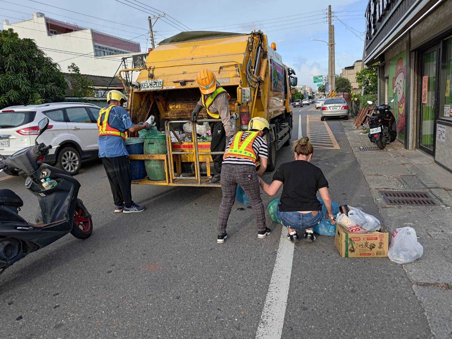 彰化縣加強垃圾分類稽查　首日加強垃圾檢查　不合格率高達一半 - https://www.watchmedia01.com