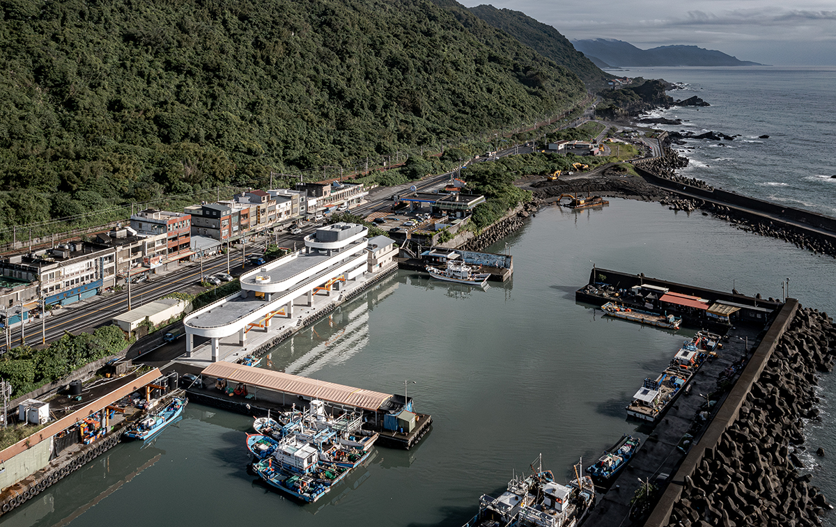 建築機能簡單呼應海洋意象獲工程獎肯定 梗枋卸魚場啟用 - https://www.watchmedia01.com