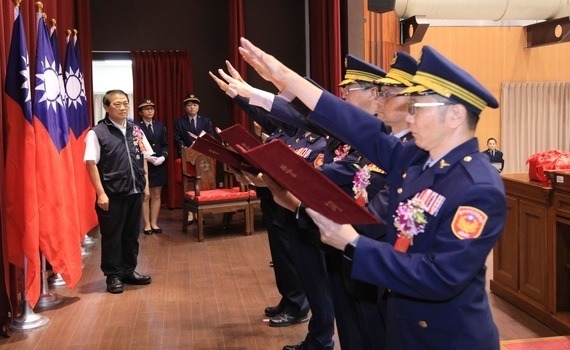 中市警察局分局長及交通警察大隊長交接　中市府：盼繼續為台中治安打拚 - https://www.watchmedia01.com