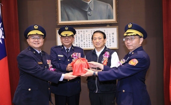 中市警察局分局長及交通警察大隊長交接　中市府：盼繼續為台中治安打拚 - https://www.watchmedia01.com