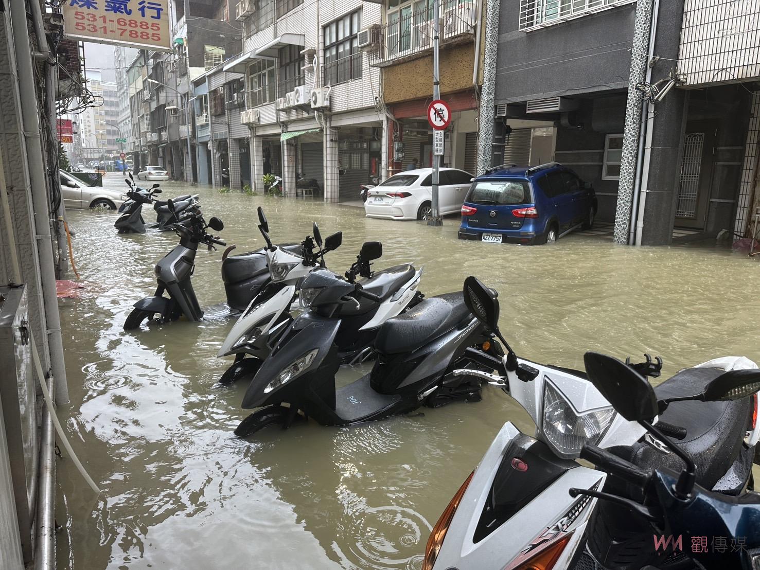 直擊／凱米颱風暴雨 高市府持續動員救援積淹水災情 - https://www.watchmedia01.com