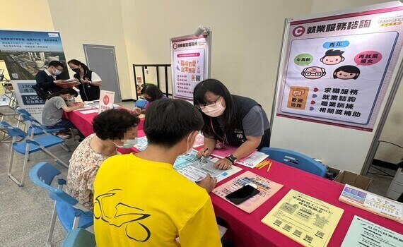 中市勞工局助青年求職者就業成功　潭子區徵才活動媒合率達六成 - https://www.watchmedia01.com