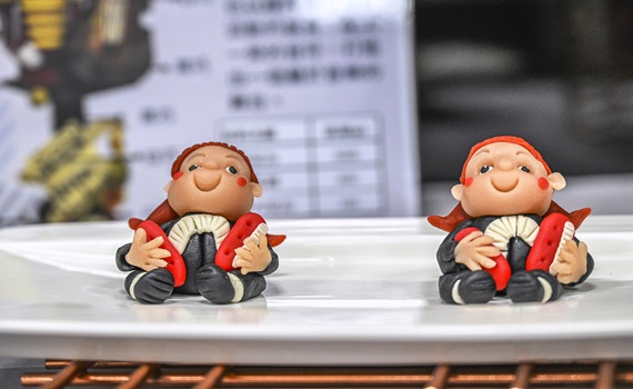 屏科大連四年全國技能競賽奪金　餐旅系洪翎珊表現亮眼 - https://www.watchmedia01.com