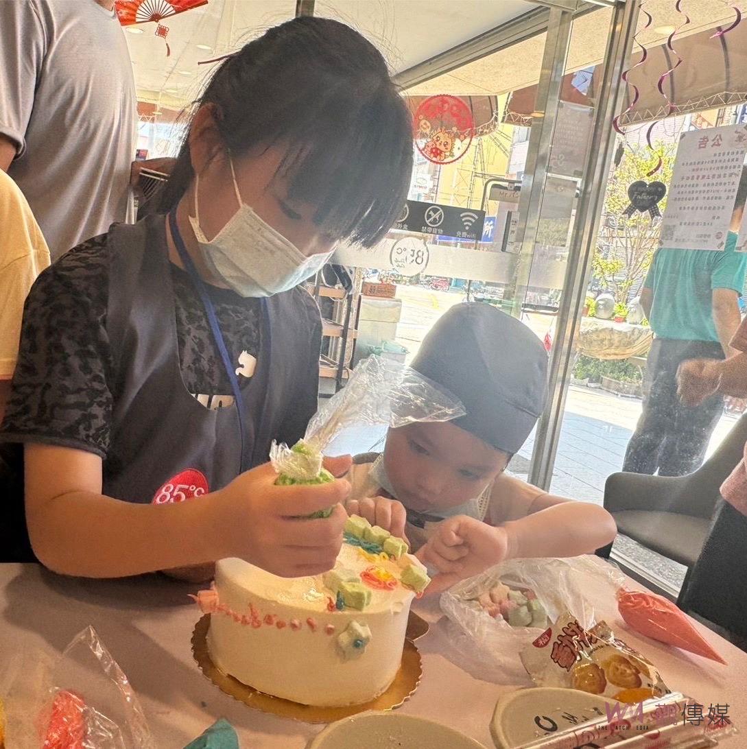 （有影片）／最「爸」氣的父親節　家扶兒父親節蛋糕DIY溫馨滿滿 - https://www.watchmedia01.com