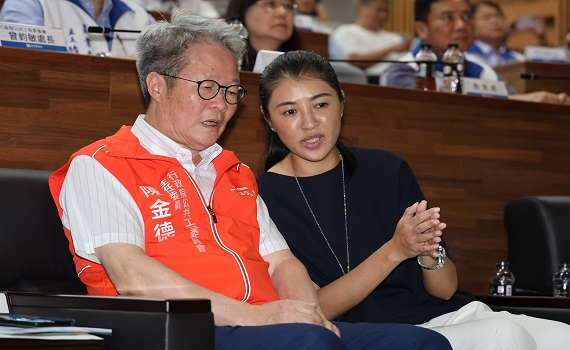 凱米風災復建中央縣府協力推動跨出大步行政院工程會主委陳金德蒞縣首勘、縣長許淑華建言並感謝 - https://www.watchmedia01.com