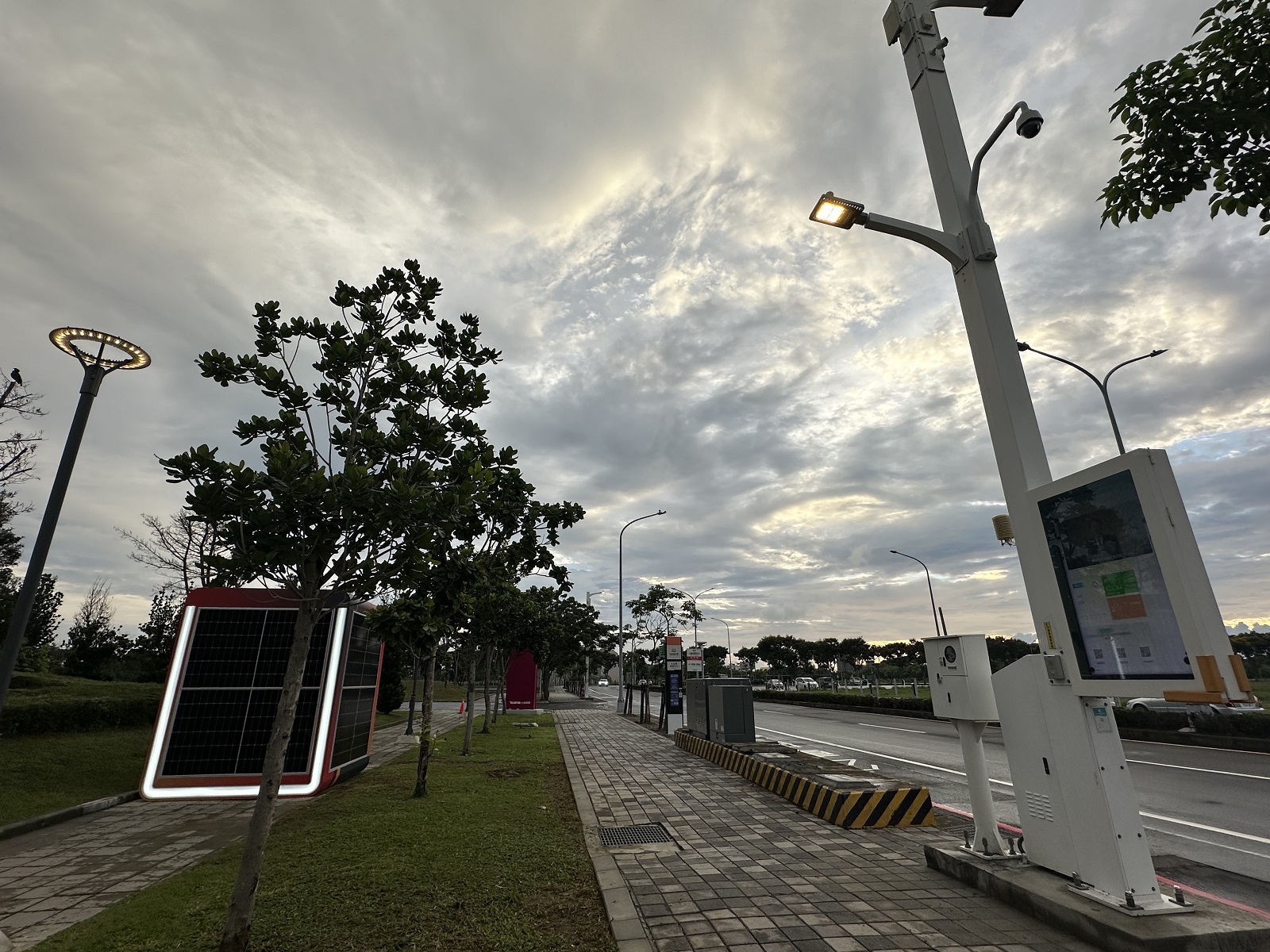 沙崙智慧城市不受颱風影響 光儲設備為智慧共桿穩供綠電 - https://www.watchmedia01.com