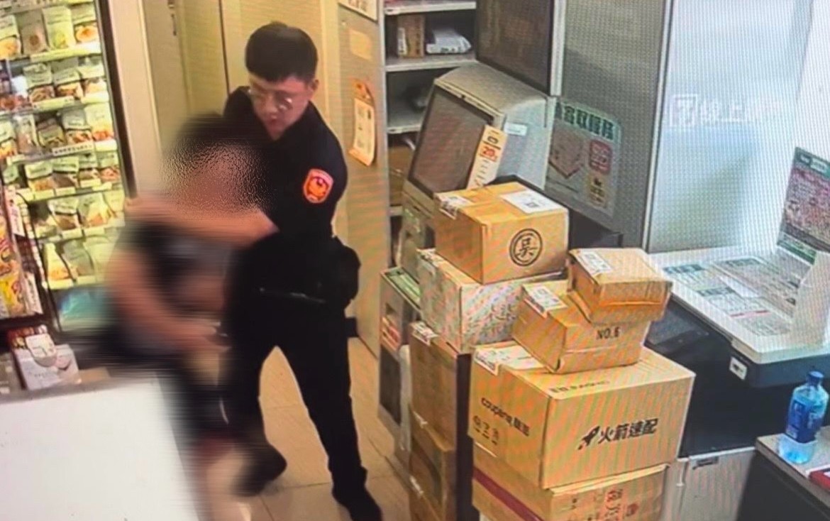 超商店員機警識破詐騙　與警聯手成功阻詐 - https://www.watchmedia01.com
