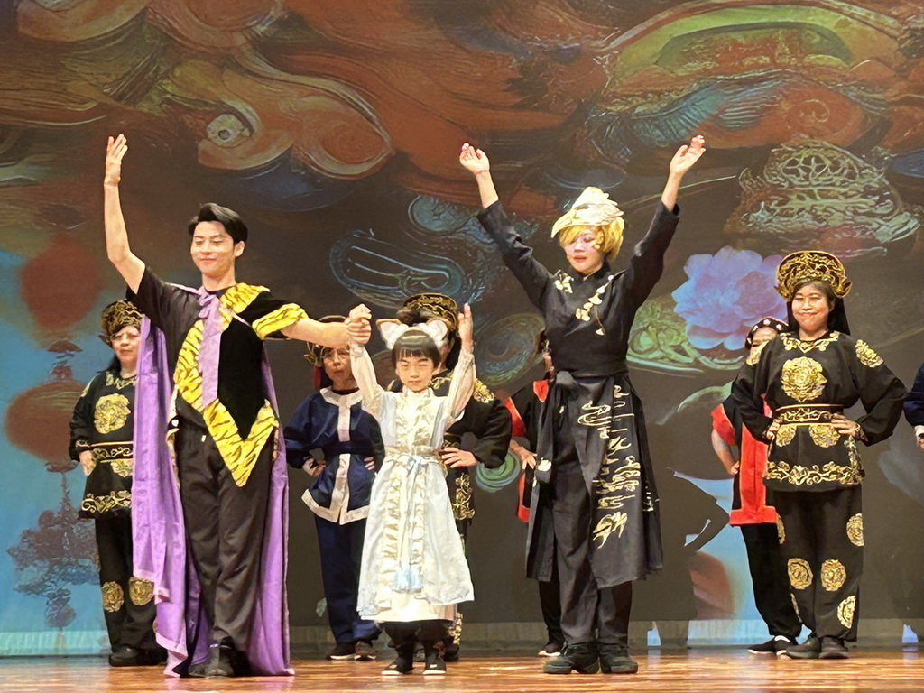 2024彰化兒童藝術節藝童體驗營 陳麗香歌仔戲團帶大家演藝廳找戲虎 - https://www.watchmedia01.com