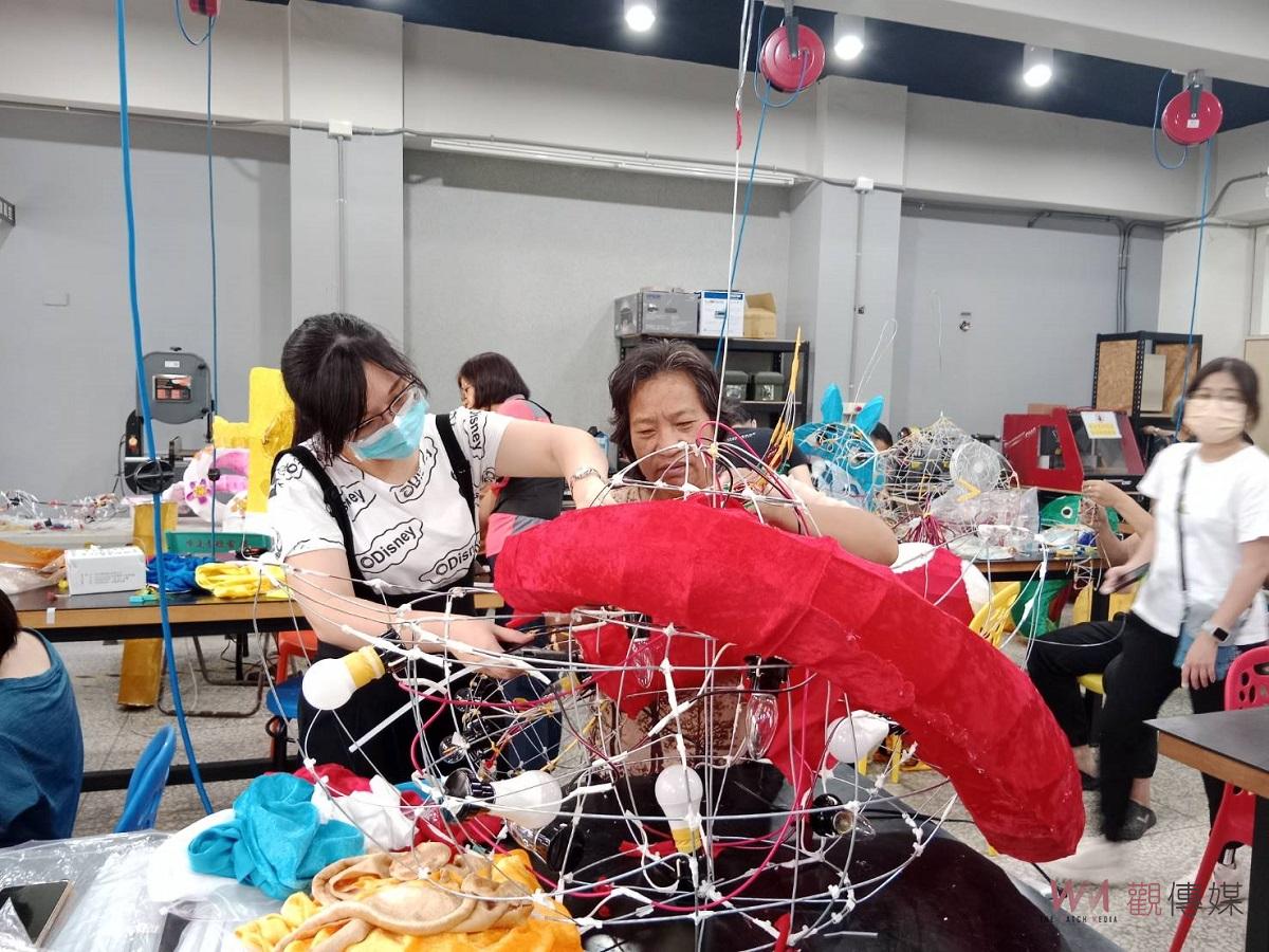傳承百年花燈工藝 北港朝天宮花燈研習與STEAM教育創新結合 - https://www.watchmedia01.com
