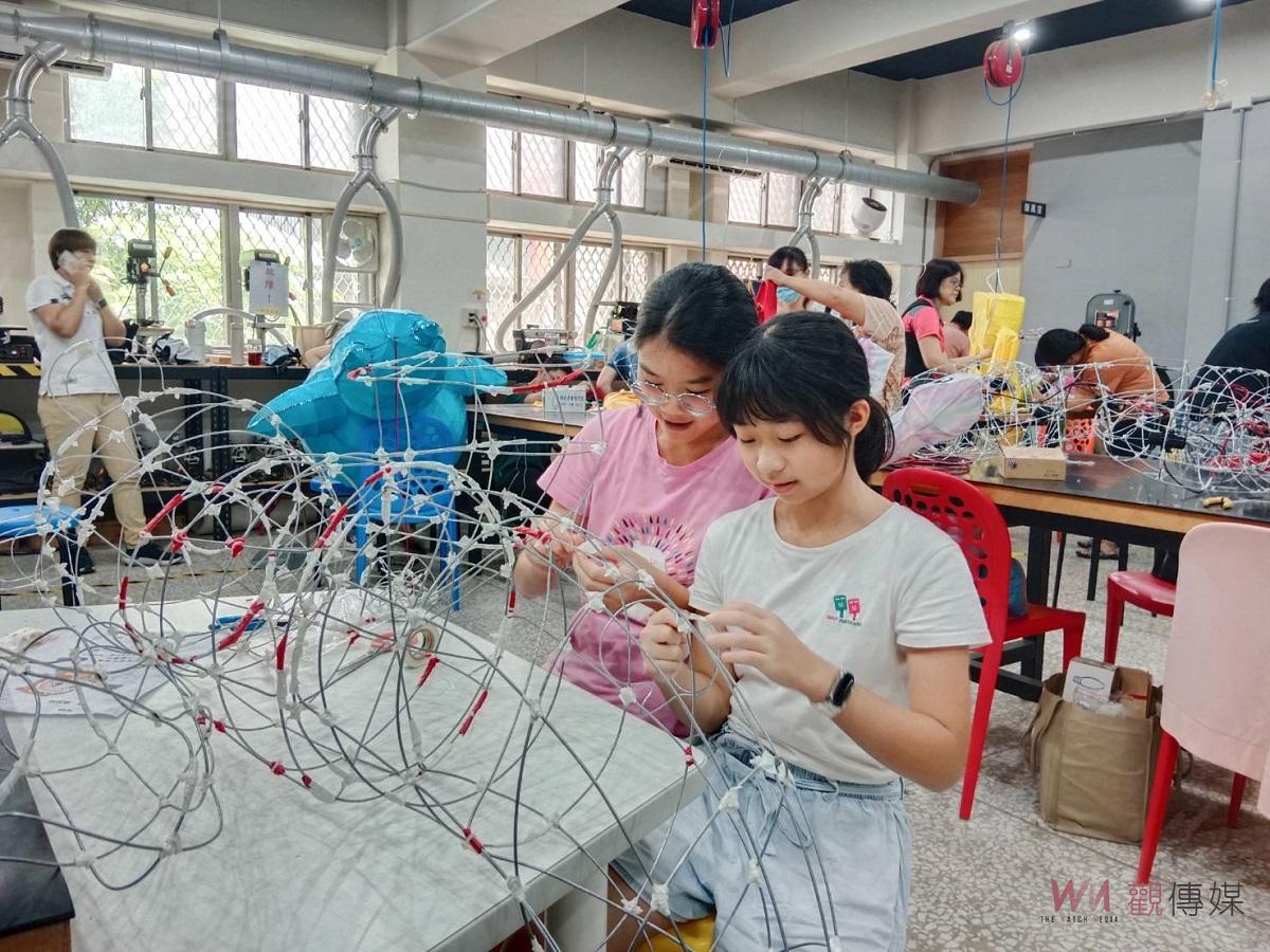 傳承百年花燈工藝 北港朝天宮花燈研習與STEAM教育創新結合 - https://www.watchmedia01.com