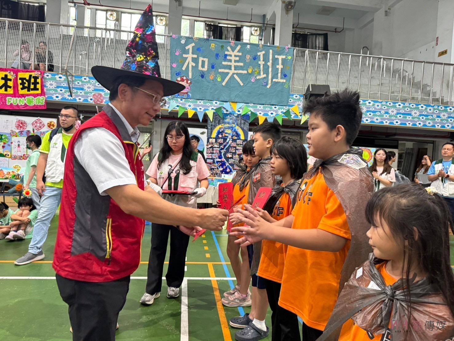（有影片）／彰化家扶暑期班成果發表會　矽品助學金頒獎 60名學童獲獎 - https://www.watchmedia01.com