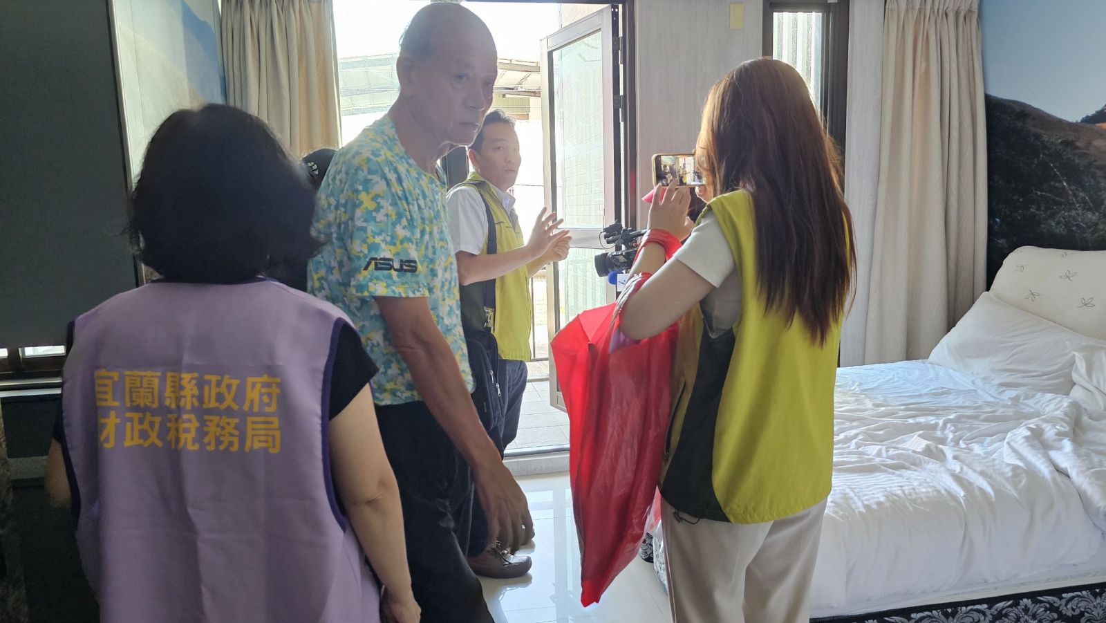 宜蘭分署首例「法拍空屋帶看」服務 龍潭湖風景區豪華透天二拍底價2000萬有找 - https://www.watchmedia01.com