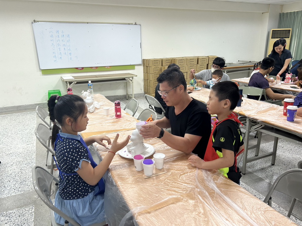 埔心鄉立圖書館暑假親子活動小而美 以藝術DIY讓家庭藝起動起來 - https://www.watchmedia01.com