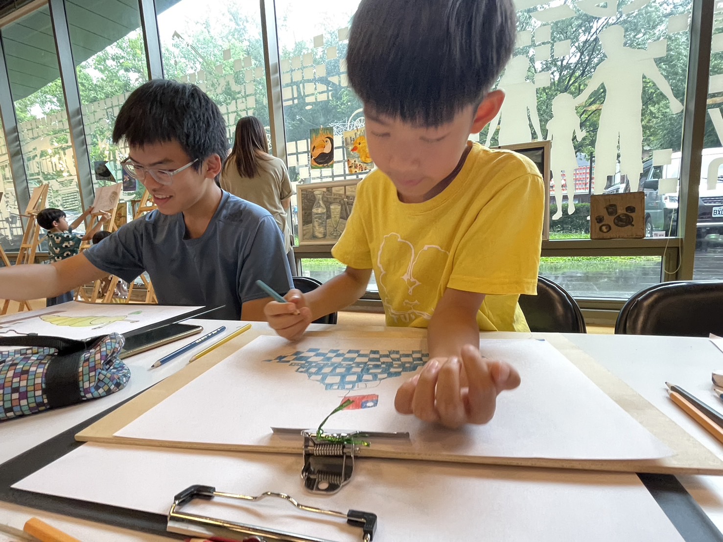 公路博物館「夏午畫室開放中!」　塗鴉創作為開學收心 - https://www.watchmedia01.com