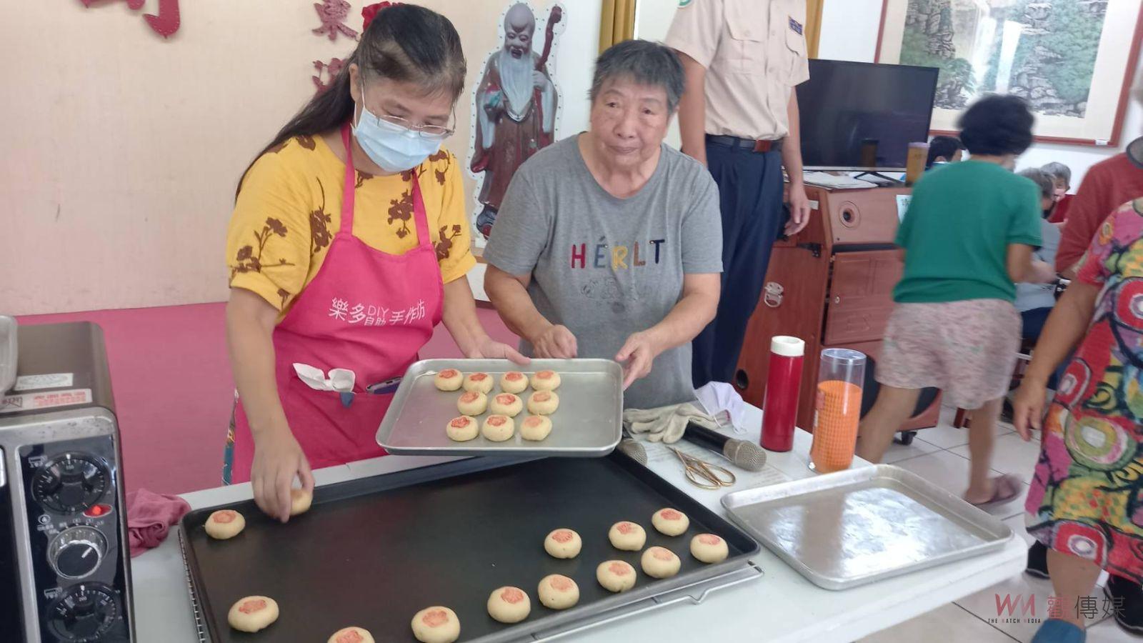 （有影片）／彰化榮家樂齡手作課程迎中秋　長輩共製懷舊綠豆椪 - https://www.watchmedia01.com
