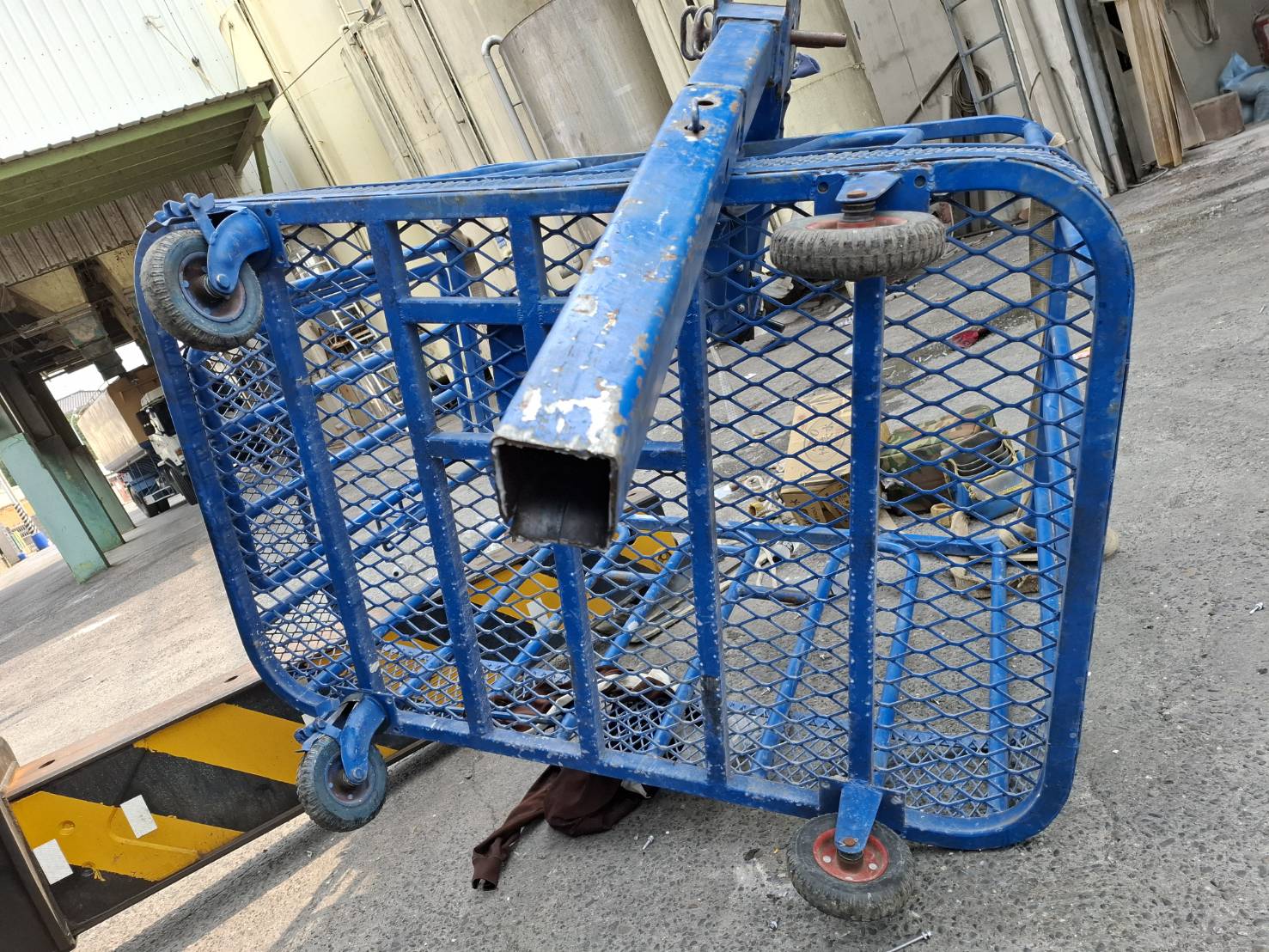 虎尾鎮發生重大工安事故　吊車吊臂斷裂致3死1重傷送醫 - https://www.watchmedia01.com