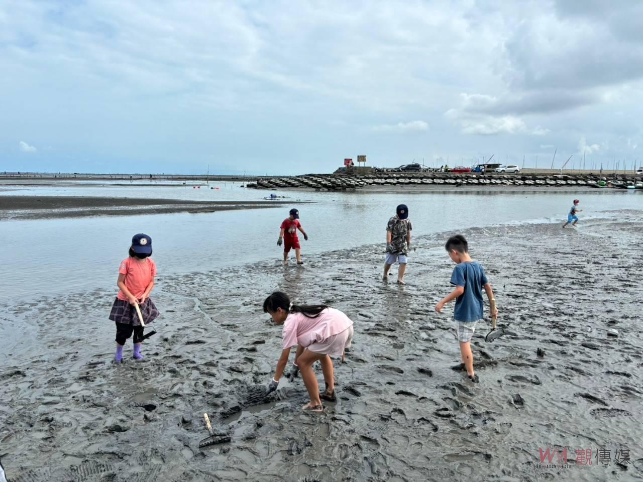 保護海洋環境 麥寮鄉公所海岸環保淨灘 - https://www.watchmedia01.com