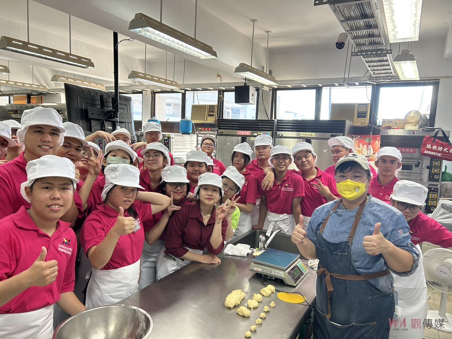 餐管系國際生手作月餅　體驗台灣中秋節慶氛圍 - https://www.watchmedia01.com