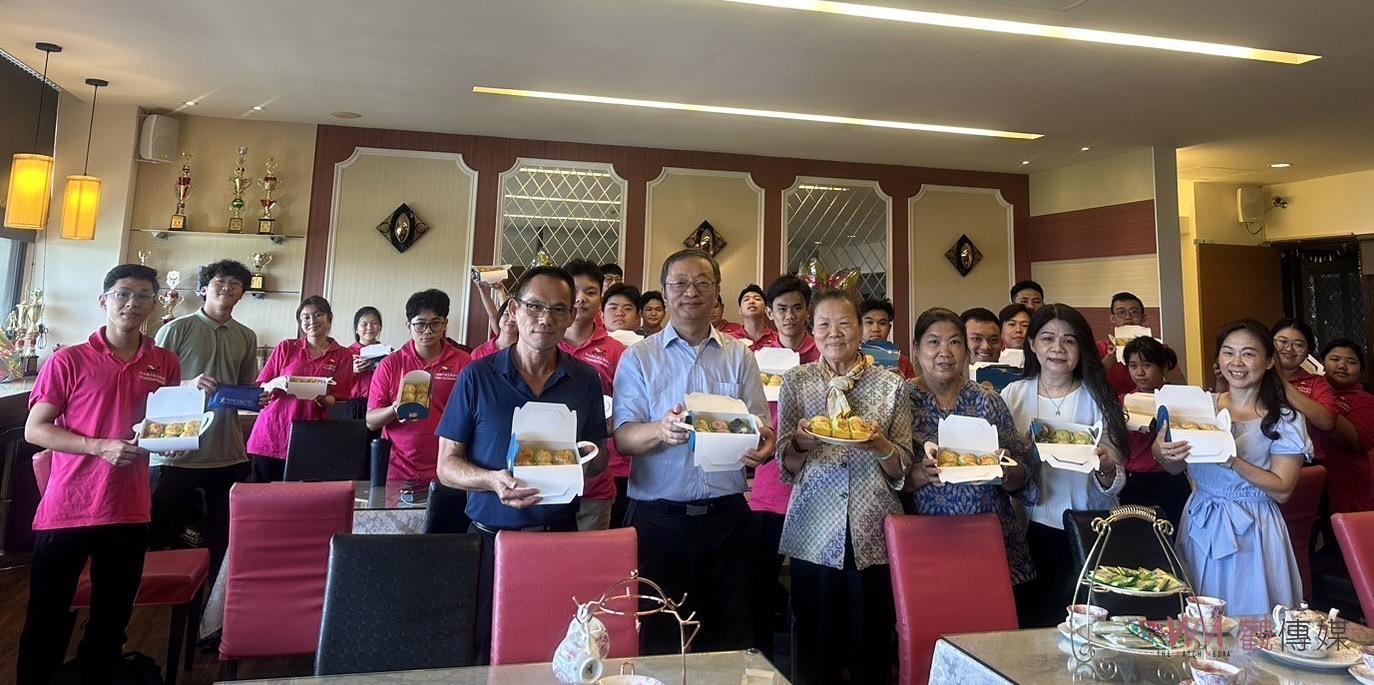 餐管系國際生手作月餅　體驗台灣中秋節慶氛圍 - https://www.watchmedia01.com