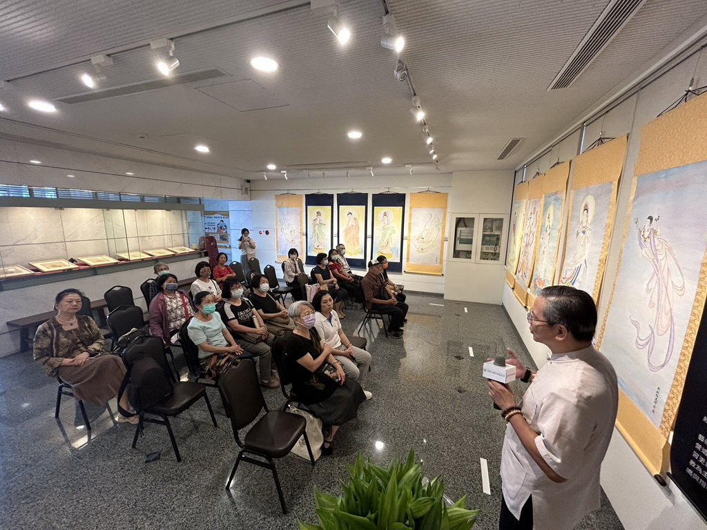 水墨家林炳坵佛畫展 頂新和德文教基金會成美藝廊莊嚴祥和 - https://www.watchmedia01.com