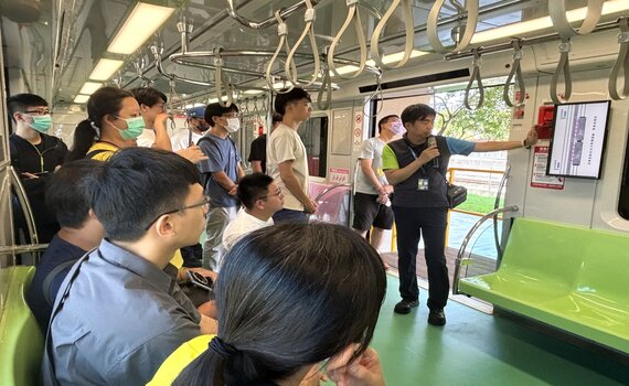 中捷慶雙十開放北屯機廠參訪　來自各地鐵道迷一償宿願 - https://www.watchmedia01.com