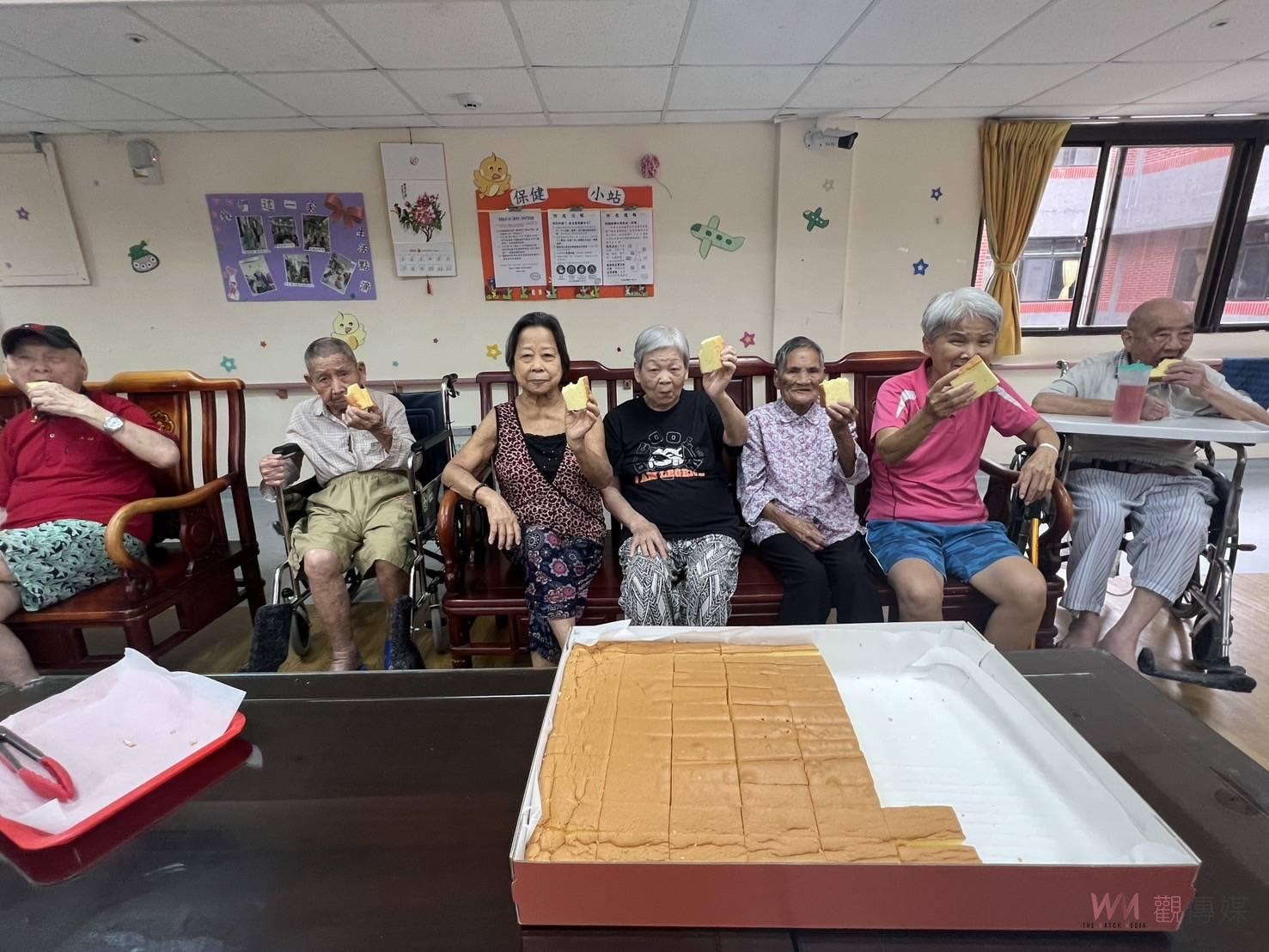 重陽節前夕　國彰志工協會關懷榮家長輩　送上古早味蛋糕 - https://www.watchmedia01.com