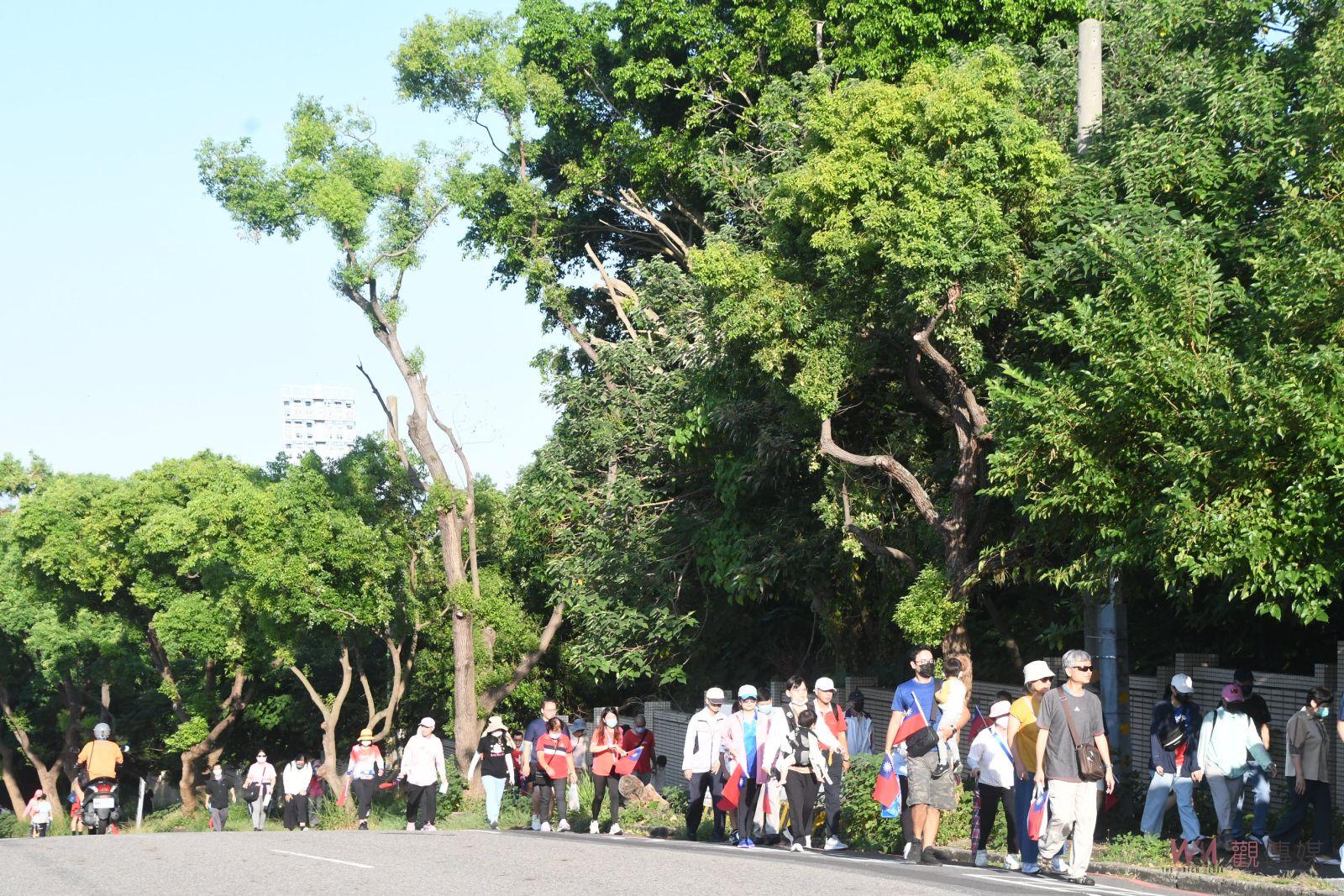 （有影片）／雙十國慶日　彰化縣辦「喜迎國慶．讓愛集十」健行　旗海飄揚 - https://www.watchmedia01.com