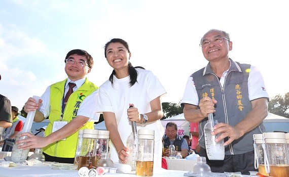 2024南投世界茶業博覽會封茶閉幕．千人手搖飲掀最高潮 - https://www.watchmedia01.com