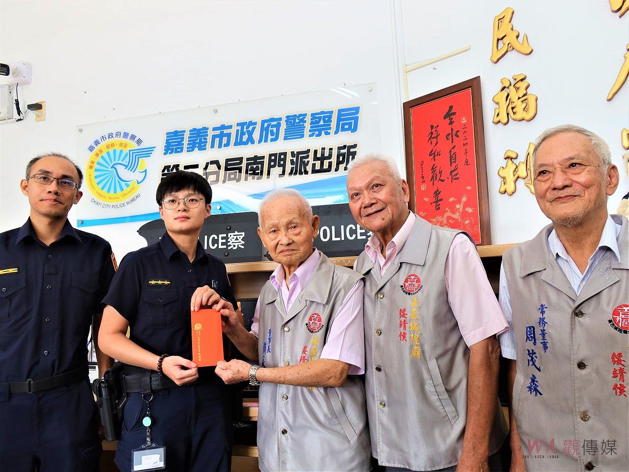 偷竊城隍爺供品遭逮　城隍廟致贈破案獎金 - https://www.watchmedia01.com